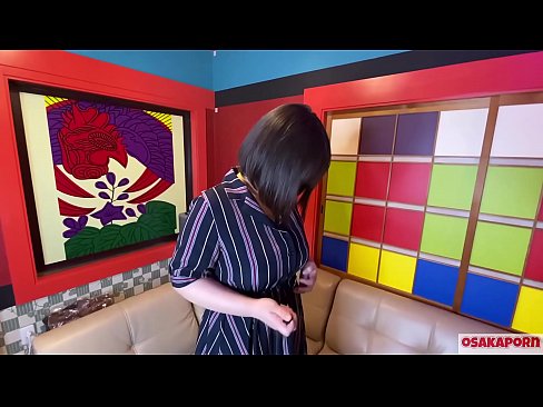 ❤️ Une jolie Japonaise aux gros seins se masturbe avec des jouets sexuels et a un orgasme. Elle parle dans une interview de son expérience de la baise. Gros seins et chatte poilue gémissant bruyamment. Osakaporn ❤ Porno fb at fr.sayhentai.ru